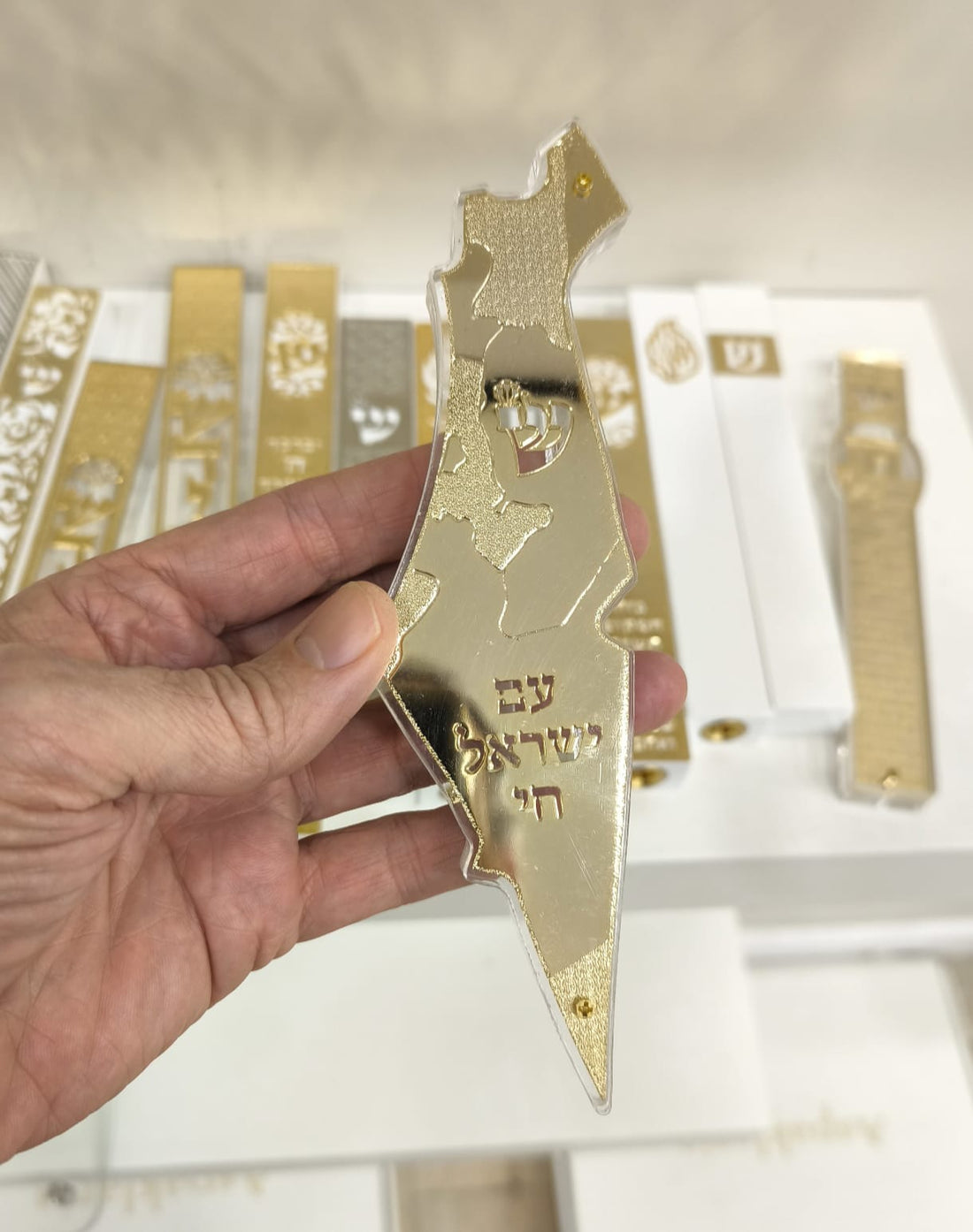 המדריך האולטימטיבי לבתי מזוזה: יוקרה, עיצוב, מסורת וטכנולוגיה